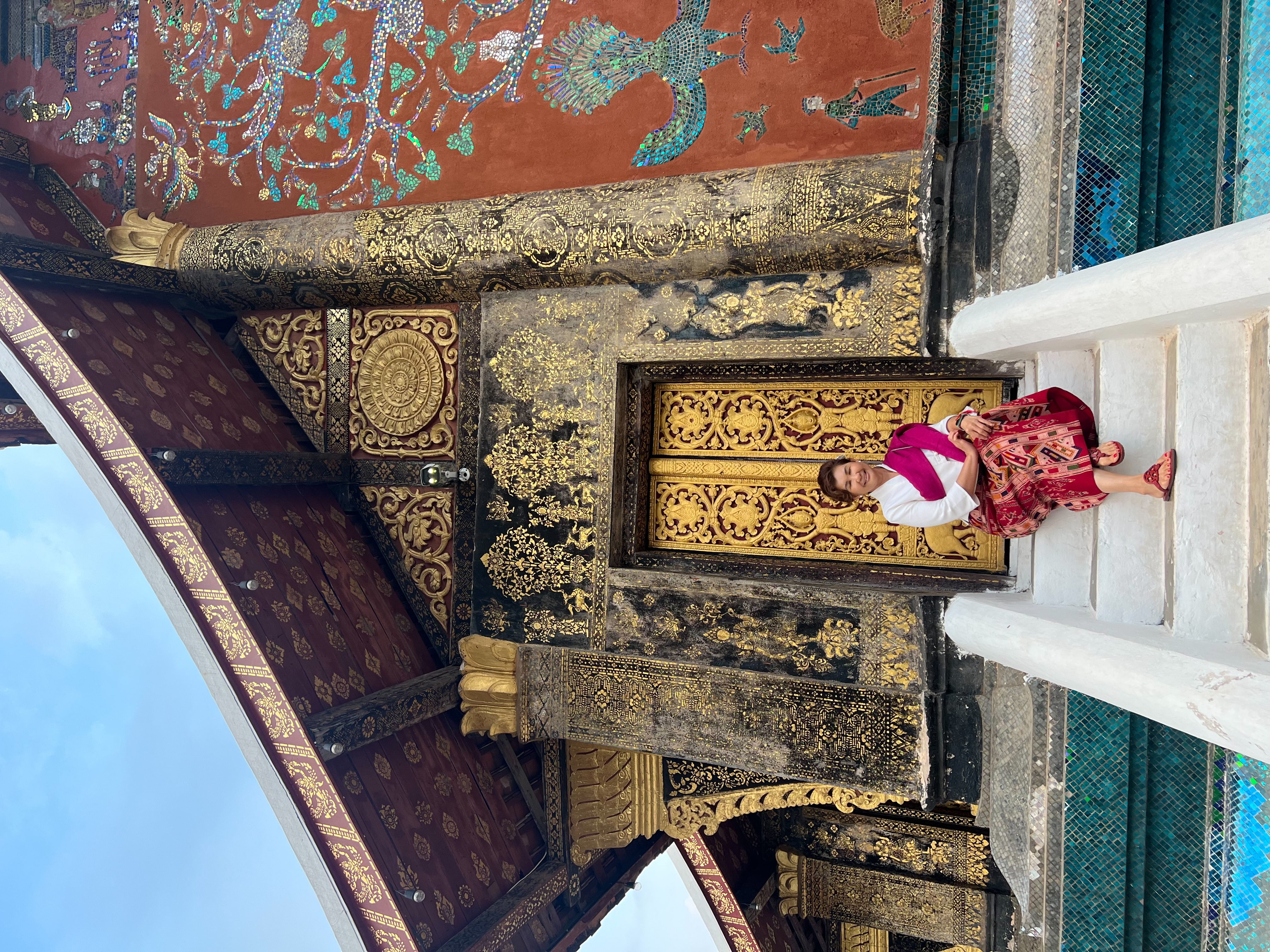 อีกมุมที่สวยมากๆ วัดเชียงทอง หลวงพระบาง ลาว