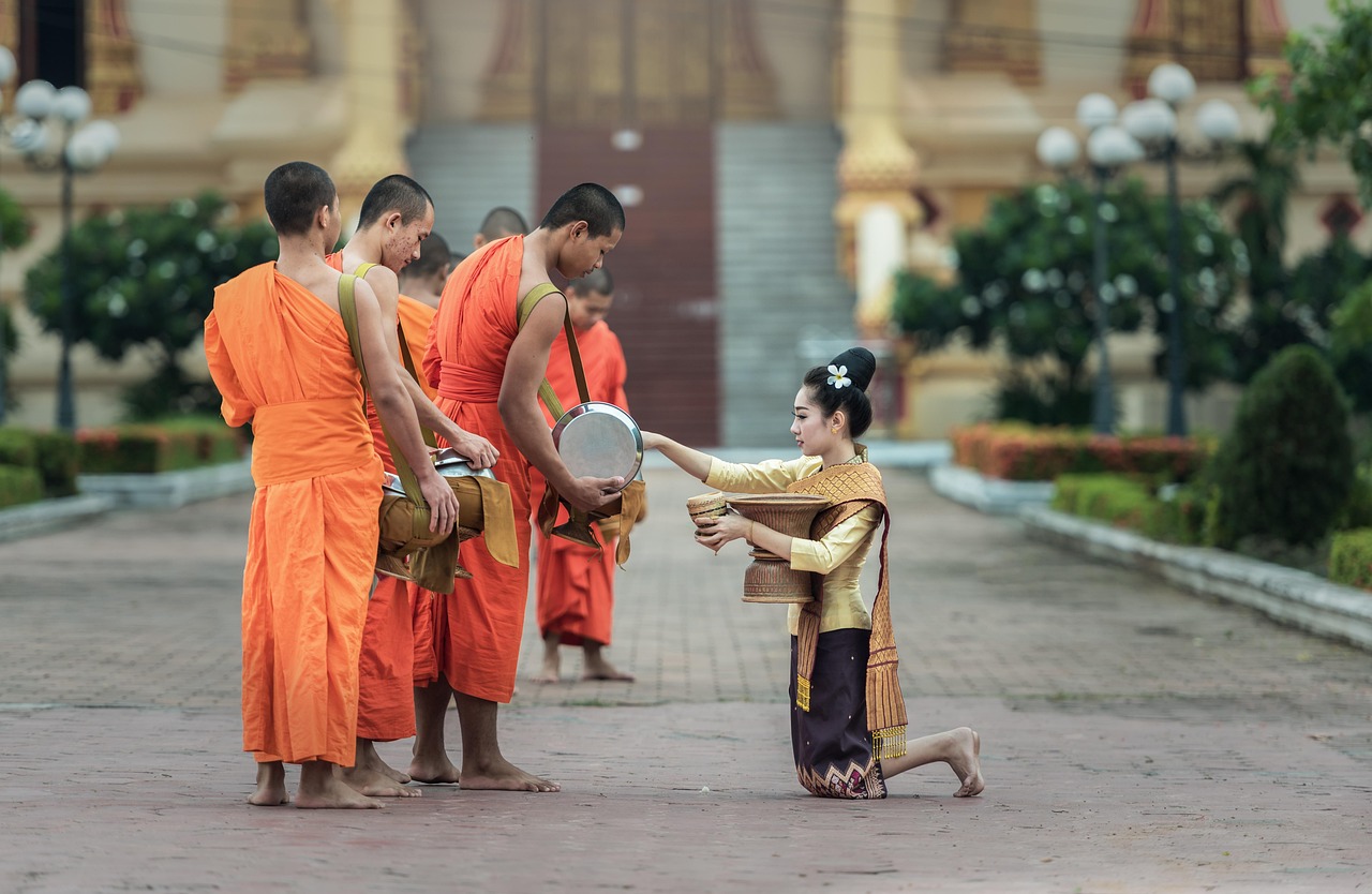 พระบิณฑบาตร