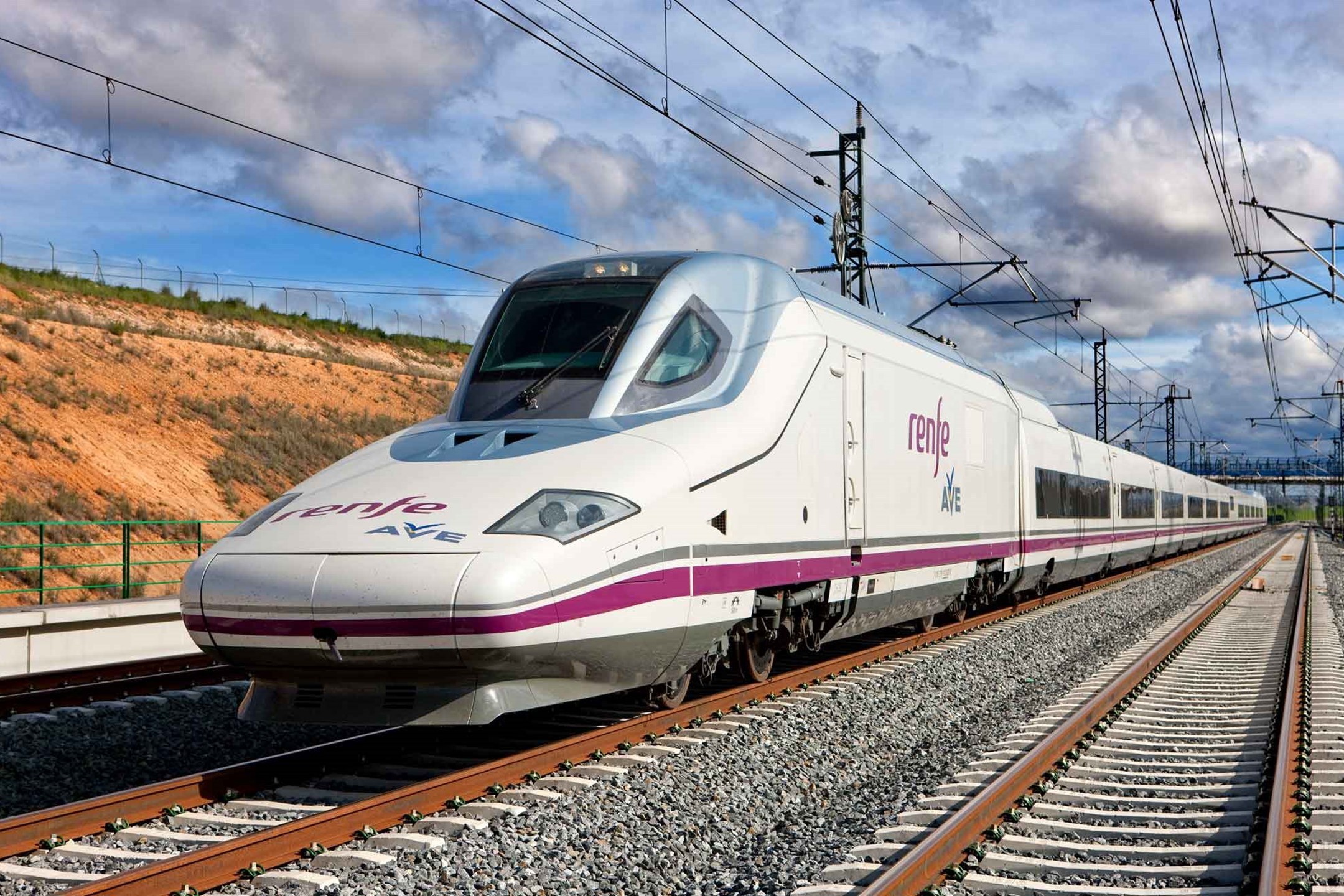 AVE TRAIN(สเปน)